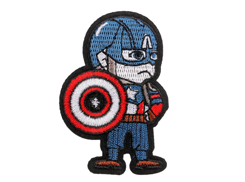 Нашивка "Капитан Америка" стоит