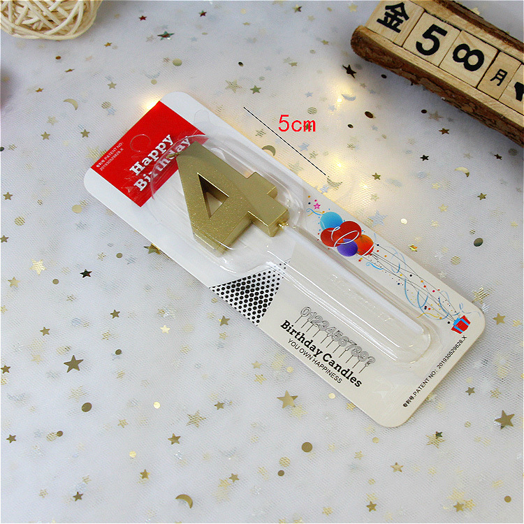 Свеча "Золотая цифра" 4