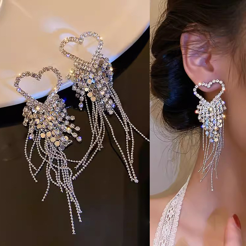 Серьги "Сердце-стразы с огромным кол-вом висюлек"