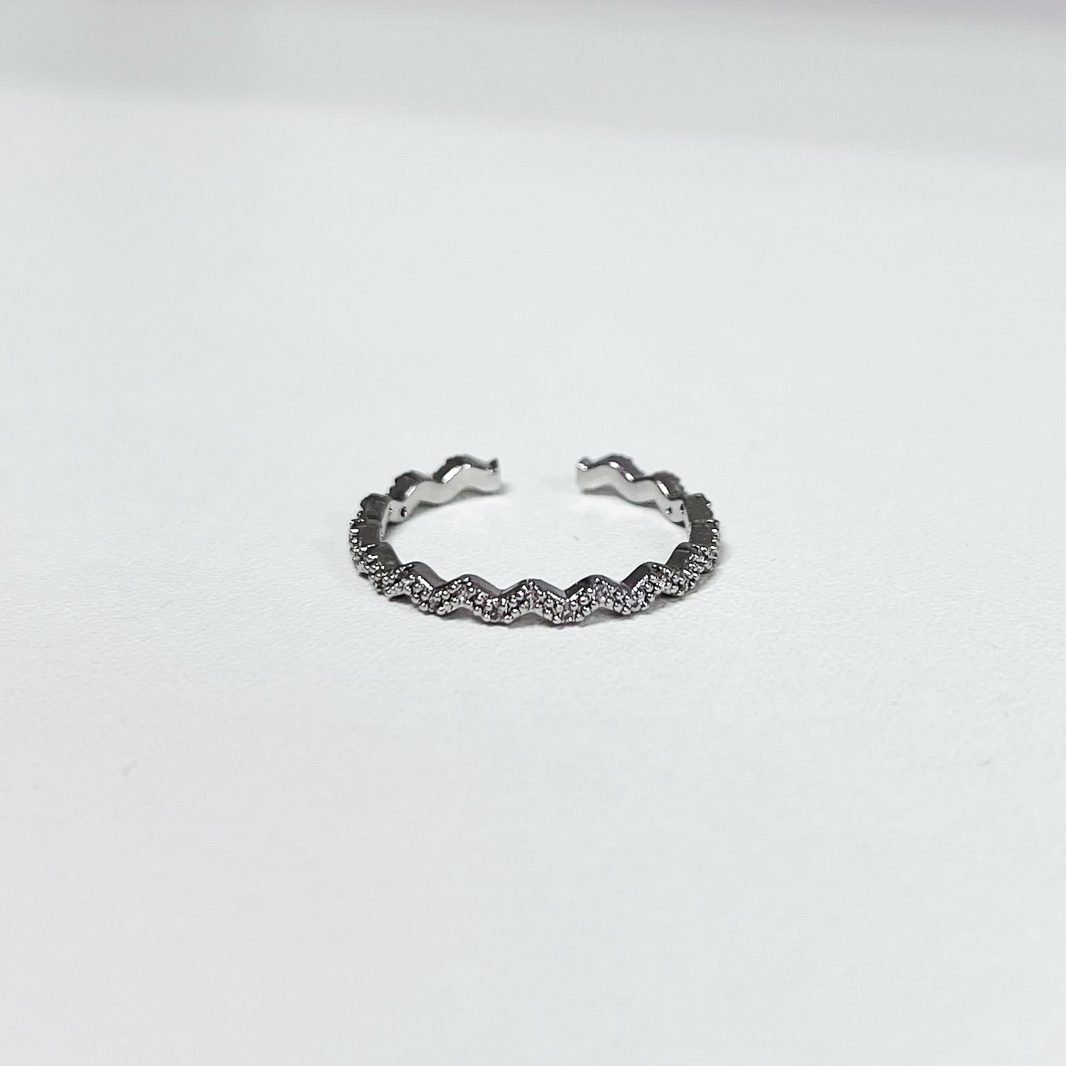 Кольцо "Зигзаг" сплошное